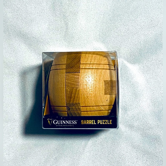 GUINESS Barrel Puzzzle - Picture 1 of 5